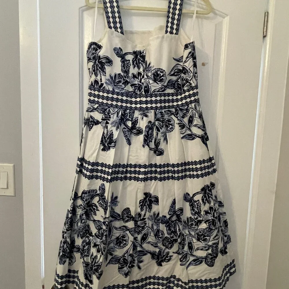 Vince Camuto Blue Floral Dress - size 10 - Picture 7 of 9